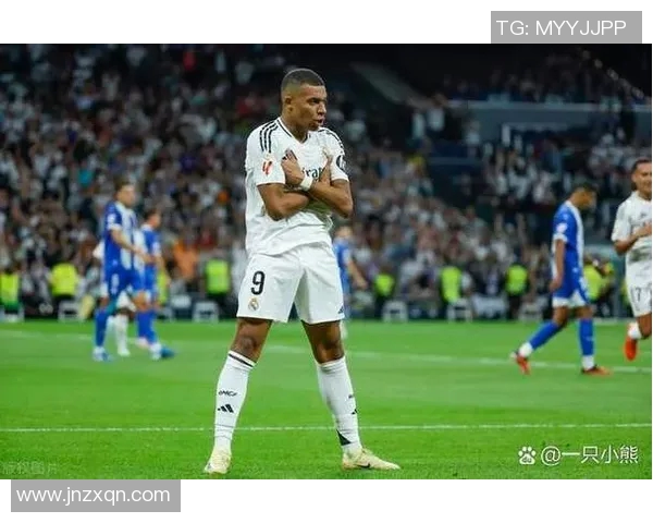 著名足球球星因涉嫌违法被警方逮捕引发社会广泛关注